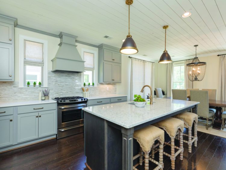 Devon-Mpl-Oyster-Full-Kitchen