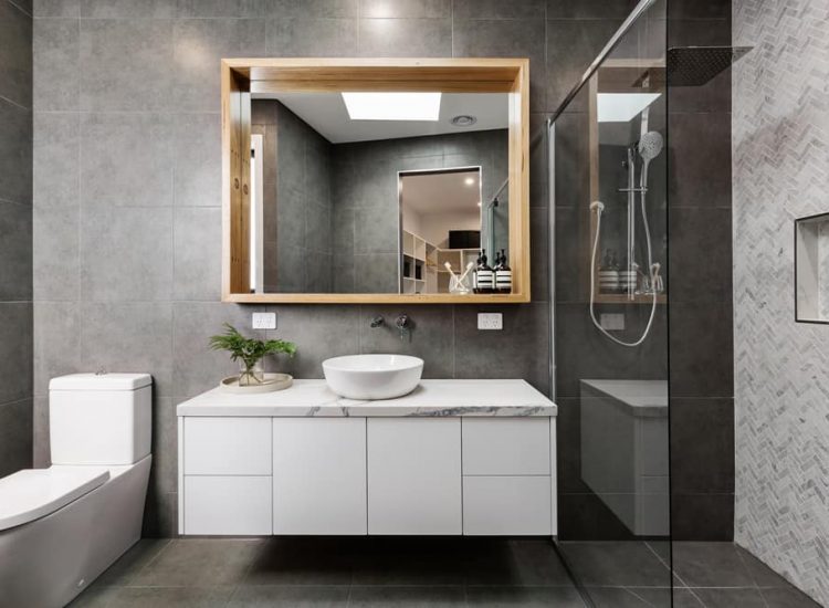 The Ensuite Bathroom1