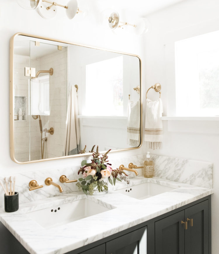bathroom-mirror-idea-14-scaled bathroom-mirror-idea-14-scaled