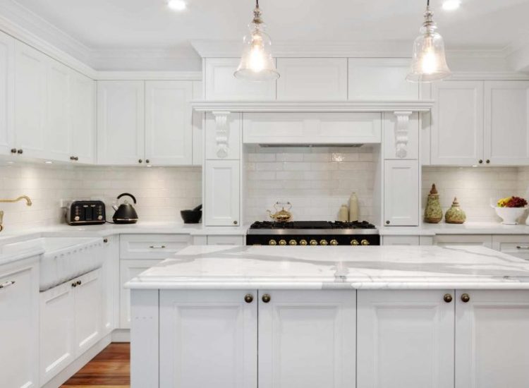 kitchen-design-dulux-polyurethane-ilve-cooker-shaker-french-provincial-premier-kitchens-sydney-1-846x564 kitchen-design-dulux-polyurethane-ilve-cooker-shaker-french-provincial-premier-kitchens-sydney-1-846x564